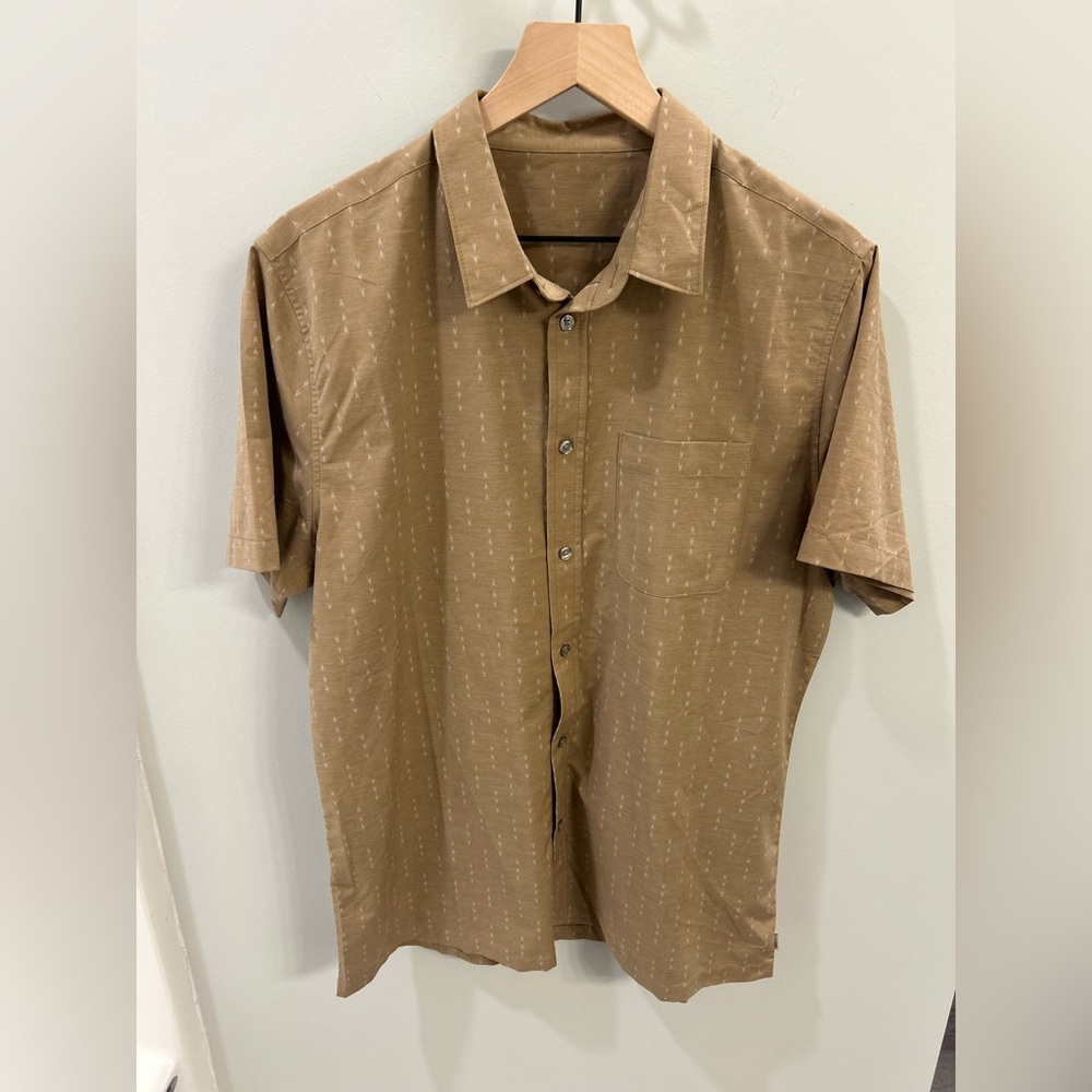 Vuori Shirt Sleeve Bridge Button Down